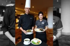 Claro Tawarkan Menu...