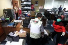 KPK Amankan Sejumlah...
