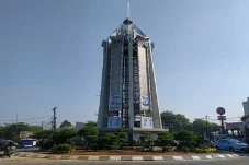 Begini Penampakan Tugu...