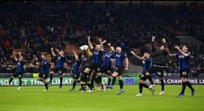 8 Pemain Bologna Positif...