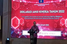 Wali Kota Bekasi Ditangkap...