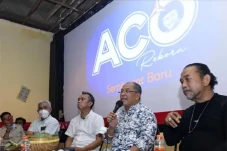 Puluhan Komunitas di...