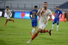 Hasil dan Klasemen Sementara...