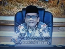 Sebut Allah Tidak Lemah,...