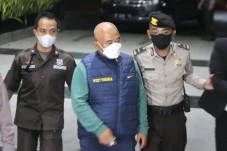 Kasus Rahmat Effendi,...