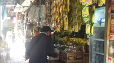 Ogah Turun, Pedagang...