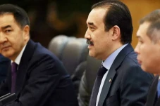 Kazakhstan Tahan Eks...