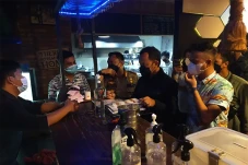 Sidak Minuman Alkohol,...