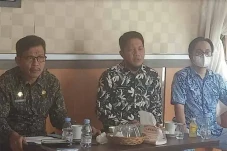 Pemkab Luwu Utara Gelar...
