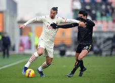 Bobol Gawang Venezia,...