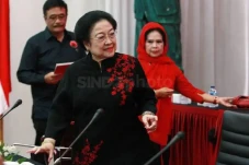 Megawati: Ada Kelompok...