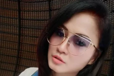 Bekuk Penyanyi Dangdut...