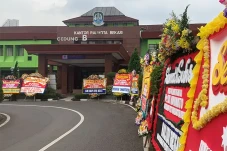 Tri Adhianto Jadi Plt...