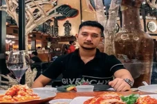 Pastikan Fuji dan Thariq...