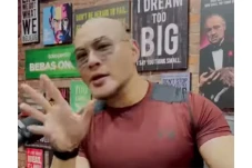 Deddy Corbuzier Sindir...