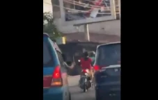 Viral! Sopir Angkot...