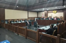 Dua Pejabat Pajak Dituntut...