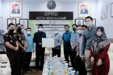 DPRD Makassar Jalin...