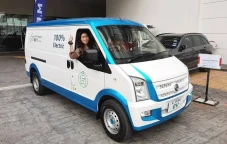 Lebih Murah, Mini Van...