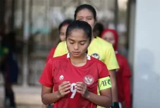 Tekad Ade Mustika Loloskan...