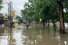 Banjir Rendam 6 Kecamatan...