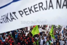 Pengamat: Pegawai BUMN...
