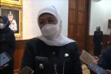 Khofifah Indar Parawansa...