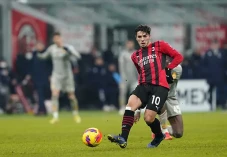 Hasil AC Milan vs Genoa:...