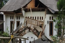 BMKG Turunkan Tim Seismologi...