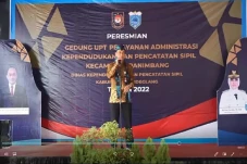 Diguncang Gempa saat...