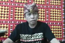 Tokoh dan Masyarakat...