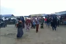 Takut Tsunami saat Gempa...