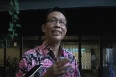 Beri Bantuan kepada...