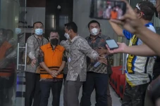 Tersangka Suap Pajak...