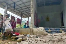 Efek Gempa Banten, 8...