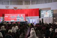 Hadir Via Daring di...