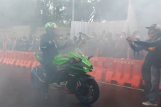 Street Race Dibuka di...