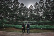 Anies Ubah Konsep Taman...