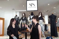She Project Store Tampilkan...