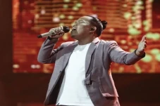 Nyanyikan Fix You dari...