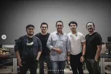 Nidji Tampil di Stadion...