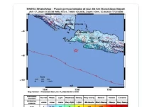 Gempa M5,4 di Bayah...