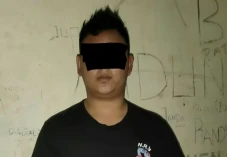 Cemburu Teman Perempuan...