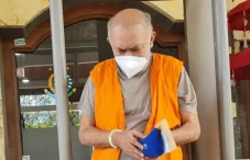Ngaku Bisa Urus Perkara,...
