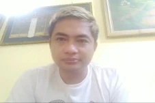 Profil Gus Arya yang...