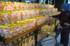 Minyak Goreng Satu Harga...