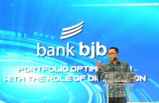 Ridwan Kamil Minta Bank...