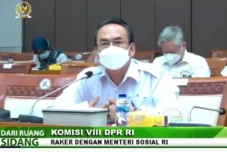 Sekjen Kemensos Minta...