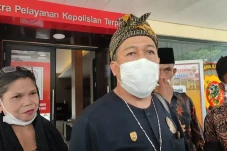 Arteria Dahlan Minta...