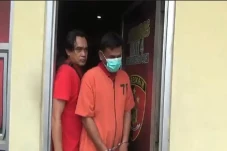 Cemburu Mantan Istri...
